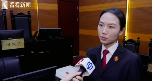 办公区装监控，有专人盯管！程序员上班吃外卖、睡觉被拍下，两天收4份警告被开除！法院：公司赔11.3万元