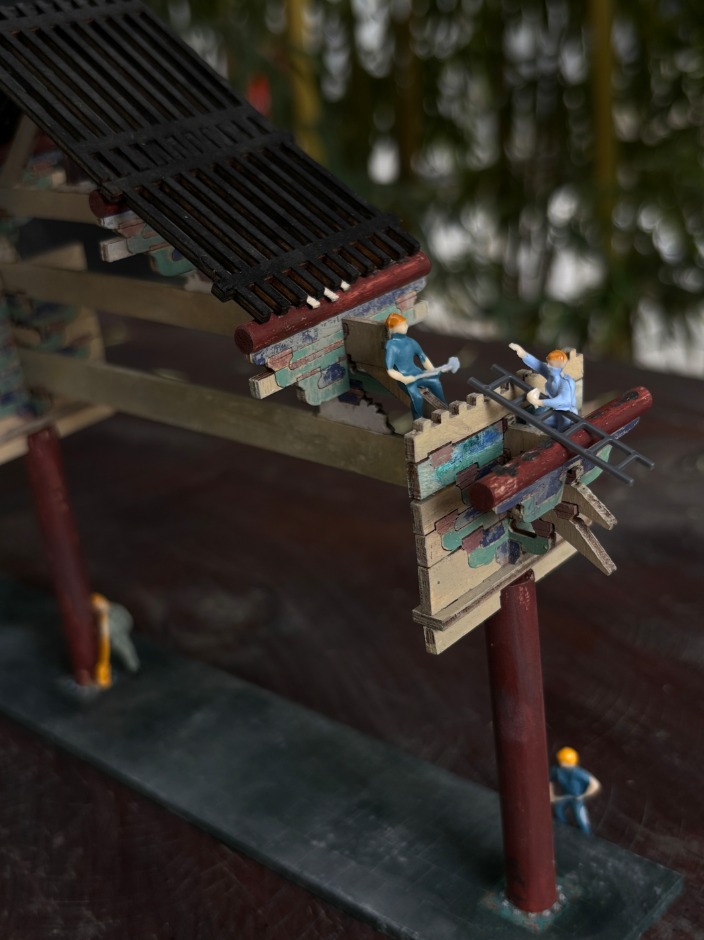 栋方木作张翔:“在成都做一家能传承下去的潮玩企业,像乐高那样” 栋方木作张翔:“在成都做一家能传承下去的潮玩企业,像乐高那样”