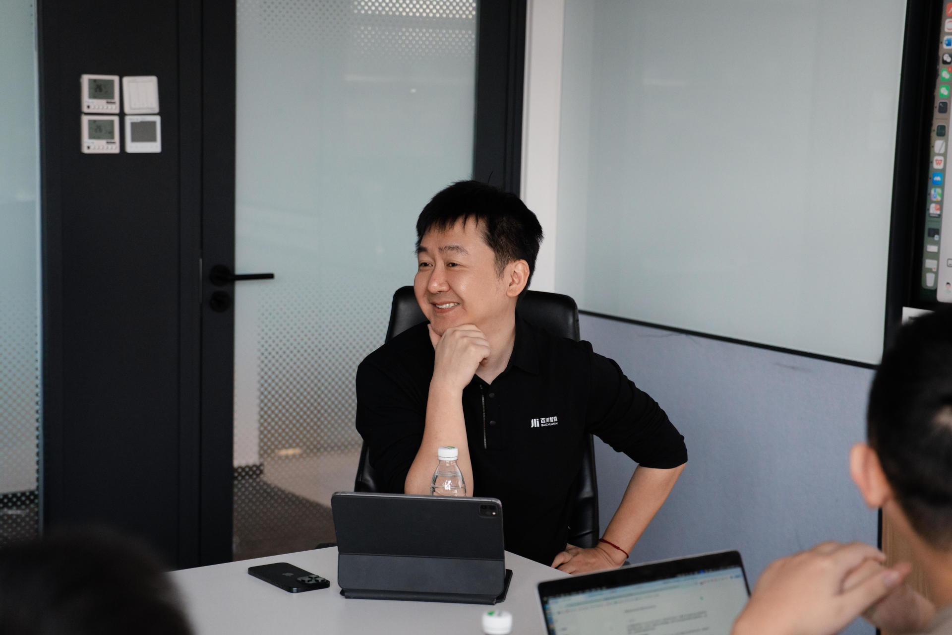 王小川再谈AI医疗：行业存在“皇帝的新衣”，医院没必要造模型