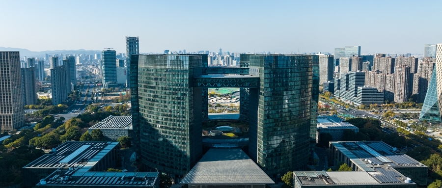 城市24小时 | 又一个3万亿城市，要来了