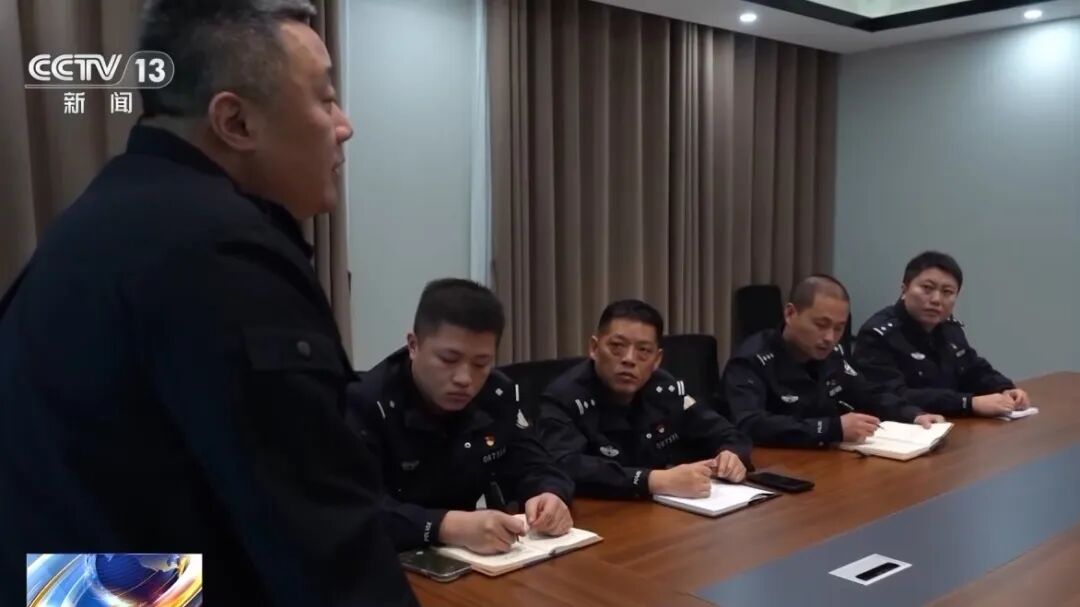 “叶某斌失联案”详情披露：曾被边防人员拦截劝返，3天后又绕道偷渡！在电诈园区负责对国内“招嫖”男性精准诈骗，想“先赚够钱再脱身”