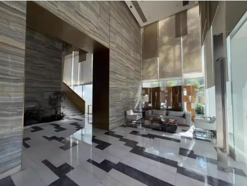 许家印侄子许火健广州豪宅被法拍，面积317平方米，起拍价4400万元，配有5个洗手间！他现为广州恒大实业集团董事，有31条限制高消费提示