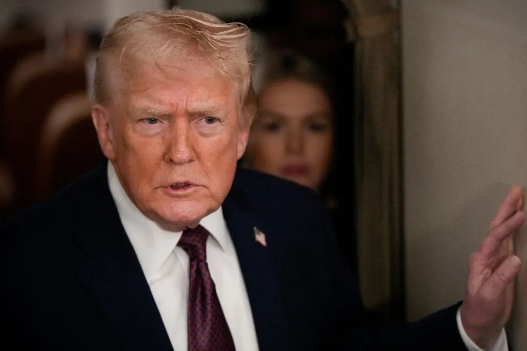 美国务院:美国公民立即离开伊朗!特朗普:对伊朗贸易伙伴征收25%关税!伊朗外长称大量证据显示美以参与近期骚乱 美国务院:美国公民立即离开伊朗!特朗普:对伊朗贸易伙伴征收25%关税!伊朗外长称大量证据显示美以参与近期骚乱