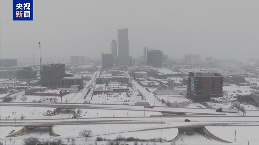 美国逾100万用户断电，超1万架次航班被取消，发生了什么？